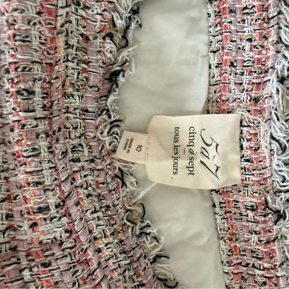 Cinq a sept Chic Pink and Black Tweed shorts